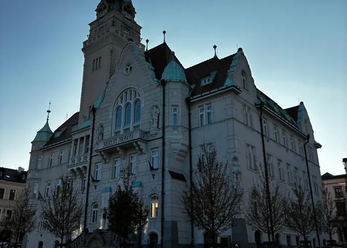 Luxury City Center Apartment In Historic Building